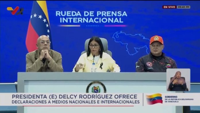 Presidenta (E) Delcy Rodríguez: «Ordené entregar un bono a las personas afectadas» Delcy Rodríguez Bono